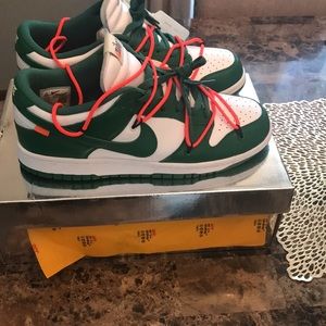 Off-white Pine green dunk low🔥